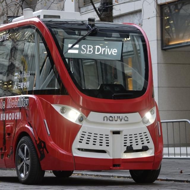 What Makes Autonomous Shuttles Good For Business?