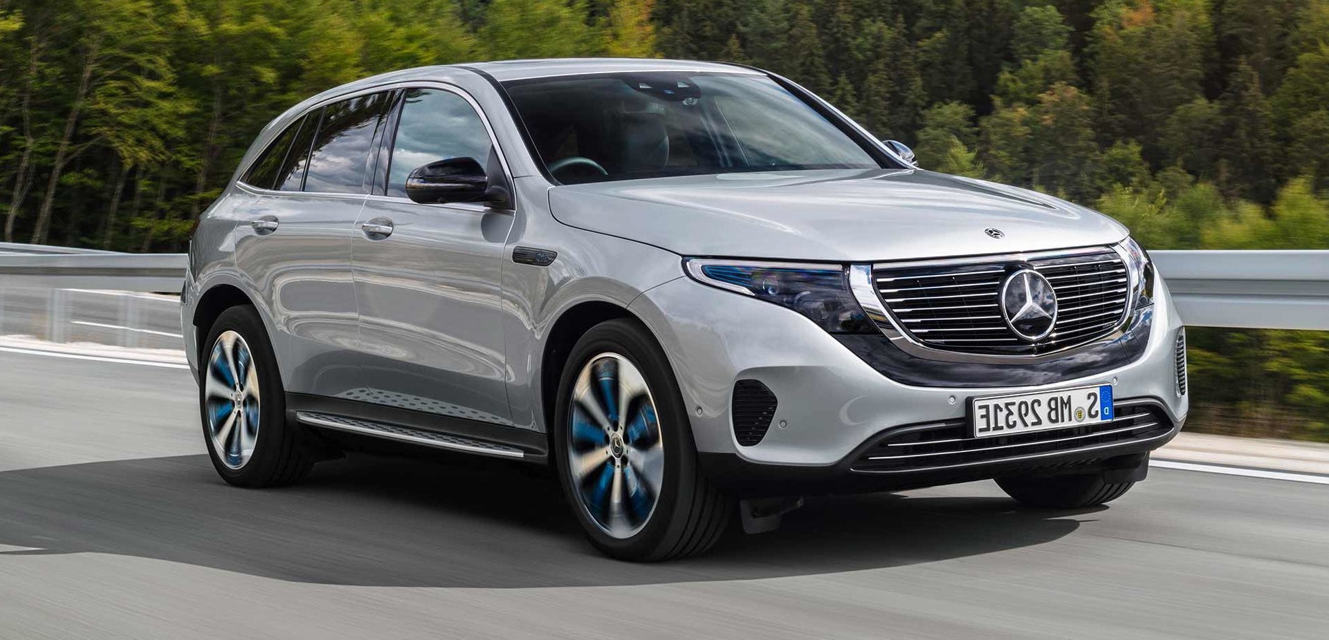 Mercedes-Benz reroutes its self-driving vehicles strategy