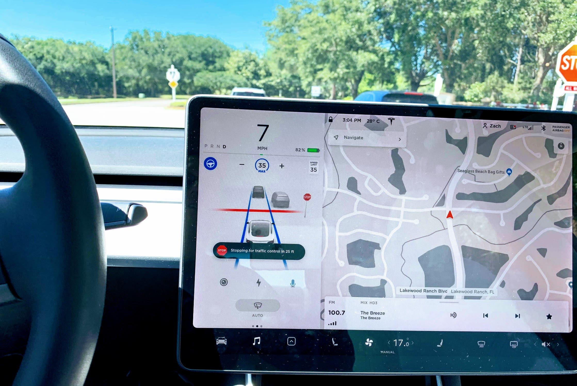 Tesla Traffic Light & Stop Sign Control Manual Updated