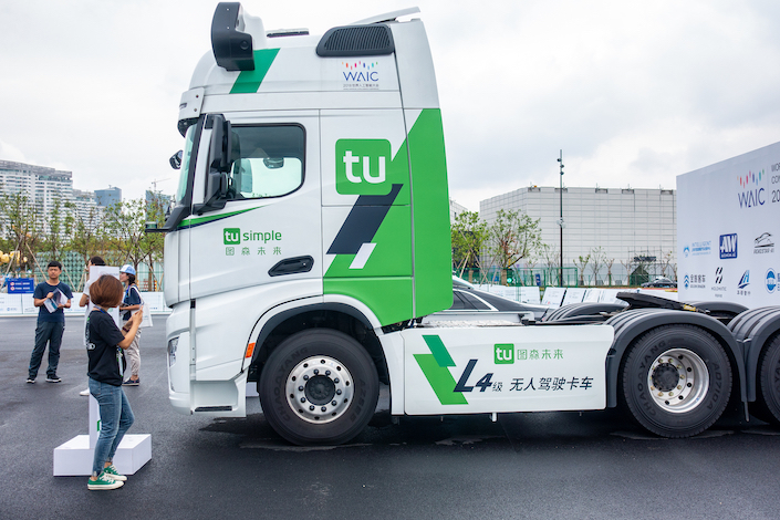 Chinese Self-Driving Truck Firm Aims to Cover Most of U.S. by 2024