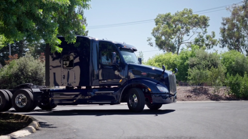 More Autonomous Semi-Trucks Hitting North Texas Roads