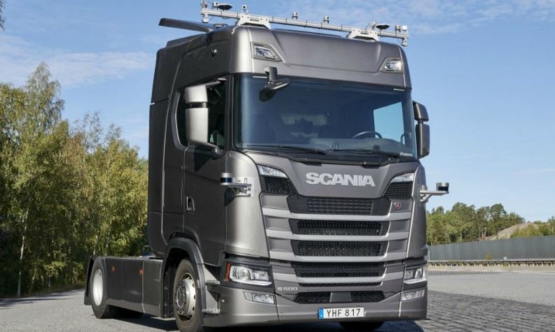 VW's Traton partners with TuSimple for self-driving trucks
