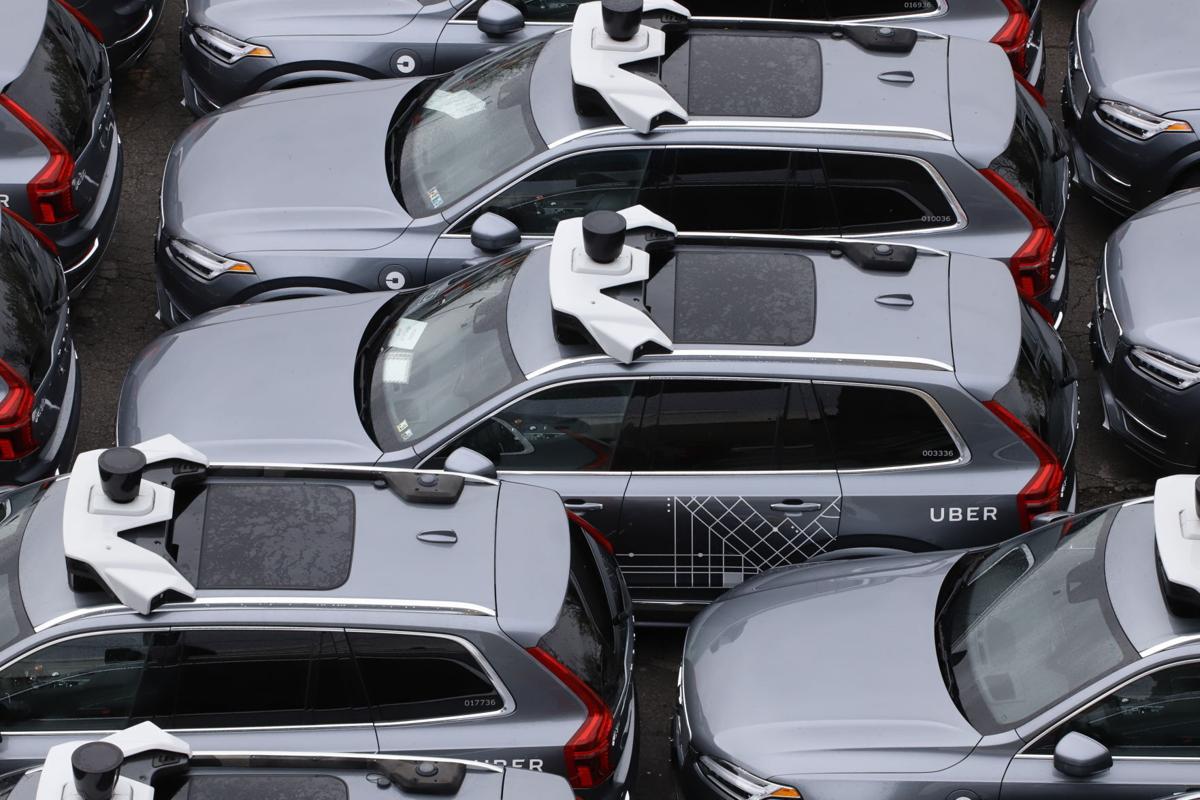 Wyoming lawmakers advance autonomous vehicle legislation
