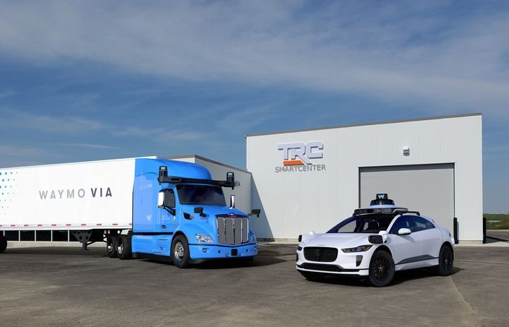 Waymo Expands Autonomous Tech R&D