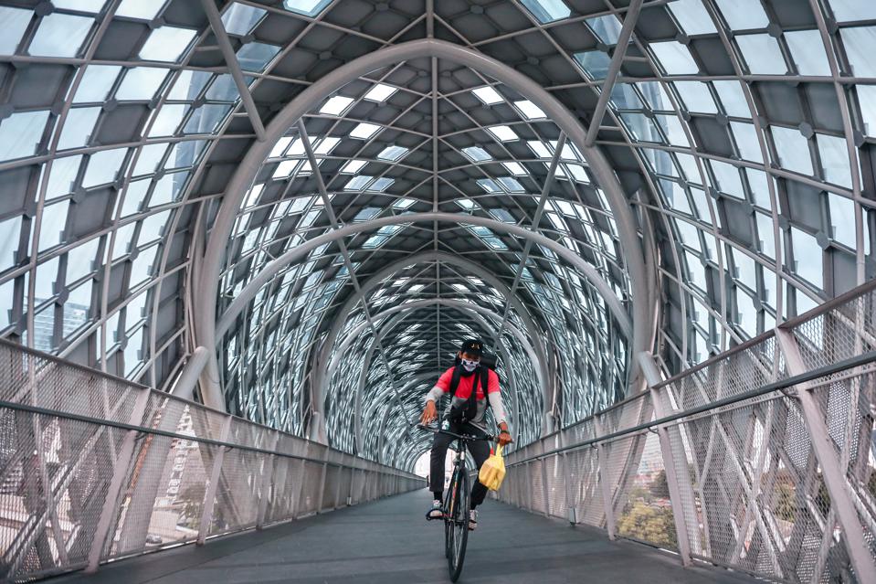 CES 2021: Bicycles Want To Get Into The Connected Vehicle Game