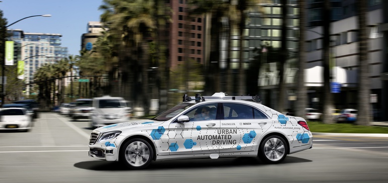 Auto leaders urge adoption of 'common language' for AV safety