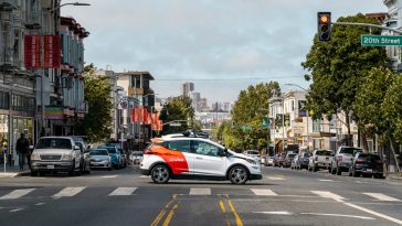 How self-driving cars will 'talk' to pedestrians