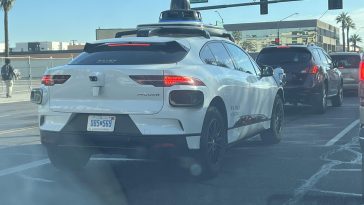 Waymo Fleets Are Zooming Around Central Phoenix on a Mission