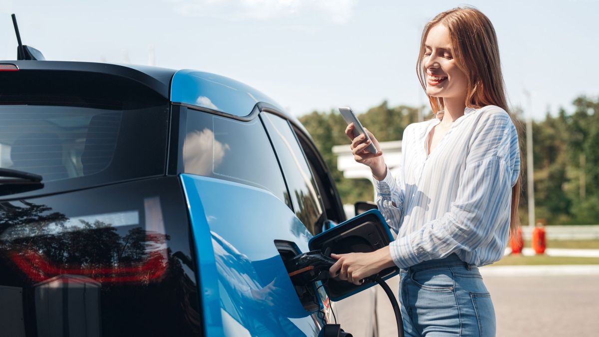 Vodafone satellite tech can pinpoint vehicles with centimetre accuracy