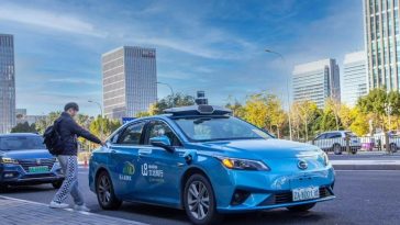 WeRide to Launch Paid Self-Driving Taxi Service in Beijing