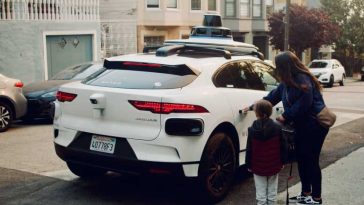 Why Waymo’s Robotaxis Are Avoiding Freeways, Airport