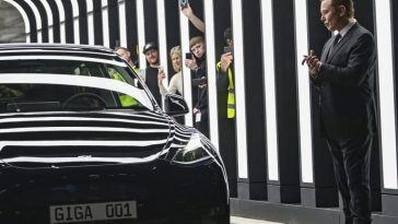 Tesla seals deal with Baidu for China maps, whether CEO Elon Musk wants them or not