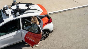 NHTSA ends one Cruise investigation following recall of fleet’s software